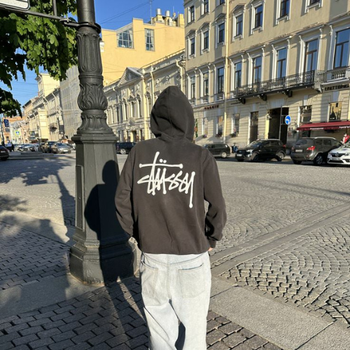 STÜSSY