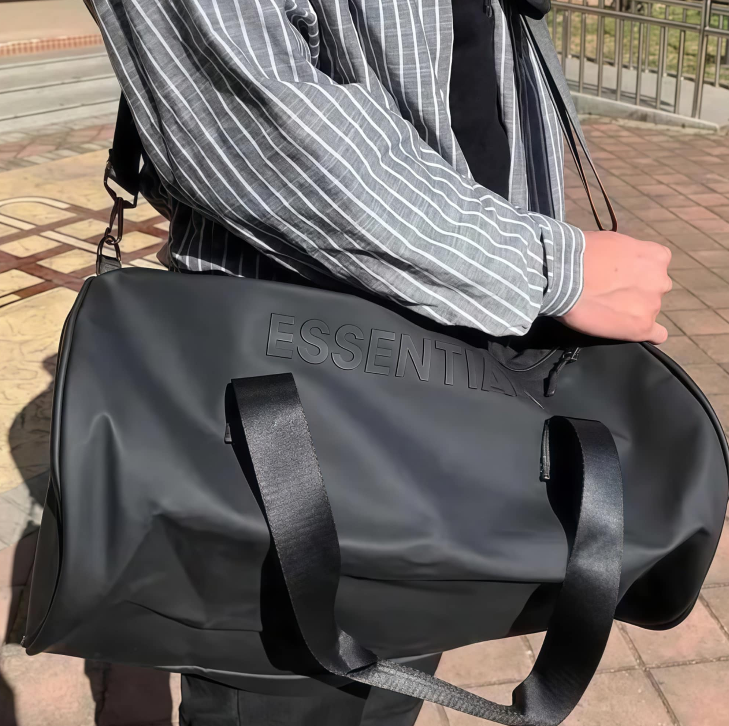 TRAVEL GYM BAGS