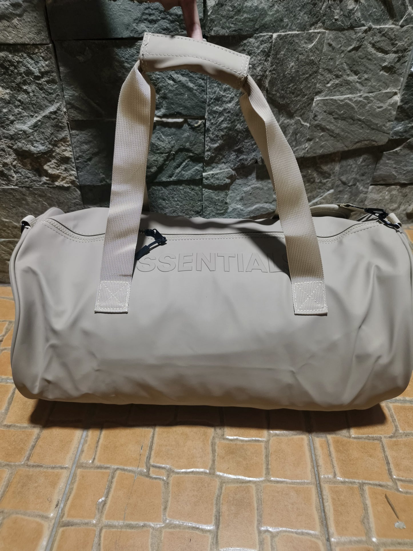 Essentials Duffel Bag Khaki