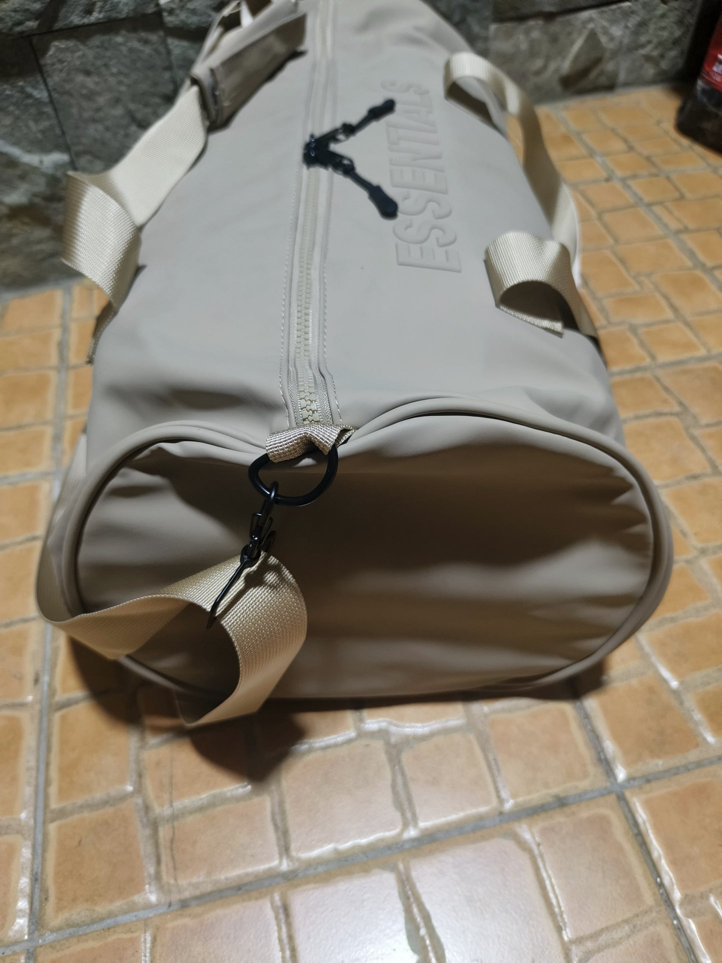 Essentials Duffel Bag Khaki
