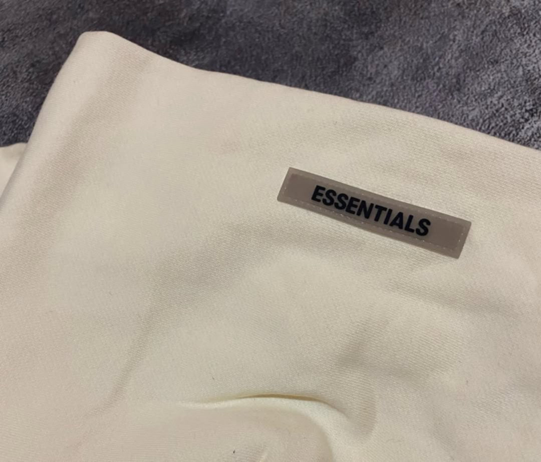 Essentials Hoodie Cream